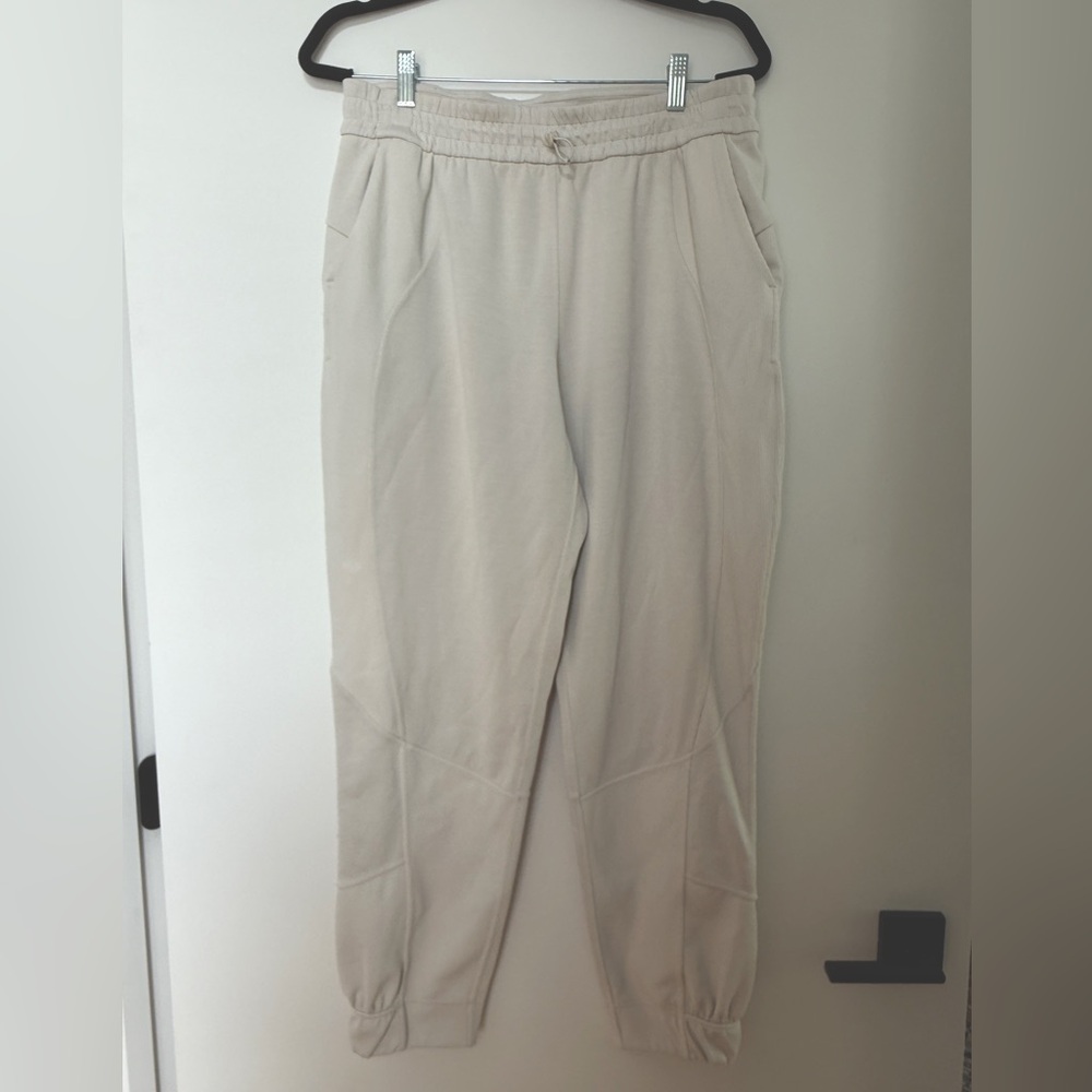 Lululemon Softstreme joggers with ribbed detail
